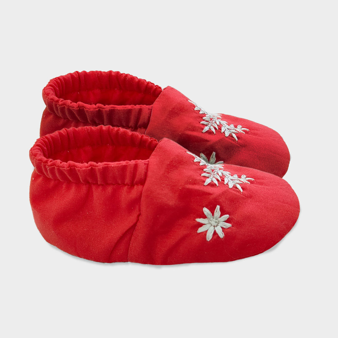 Keebee Organic Cotton Red Embroidered Baby Shoes - Snowflakes