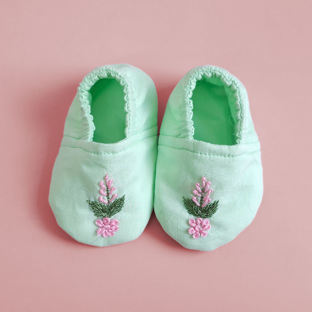 Keebee Organic Cotton Mint Green Embroidered Baby Shoes - Pink Petals