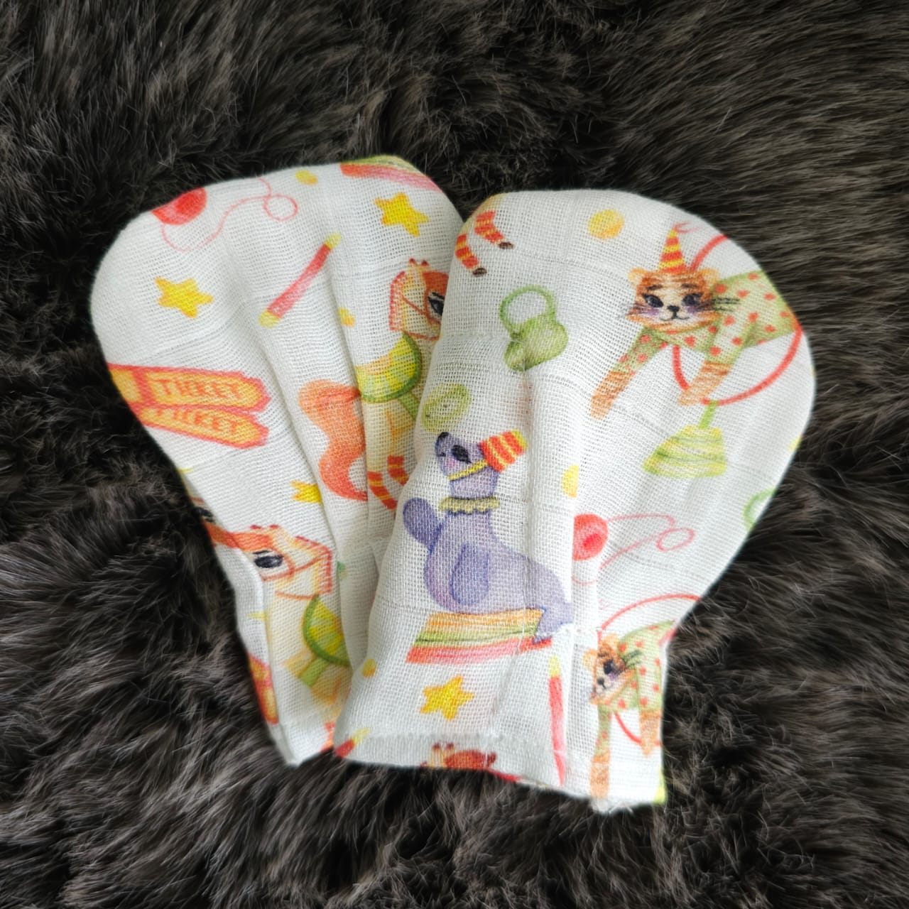 Keebee Organic Cotton Printed Baby Mittens - Circus Crew