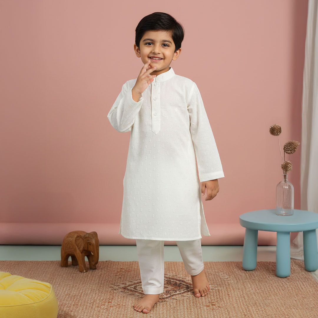 Boys Textured Kurta paired with Pajama Pants - White