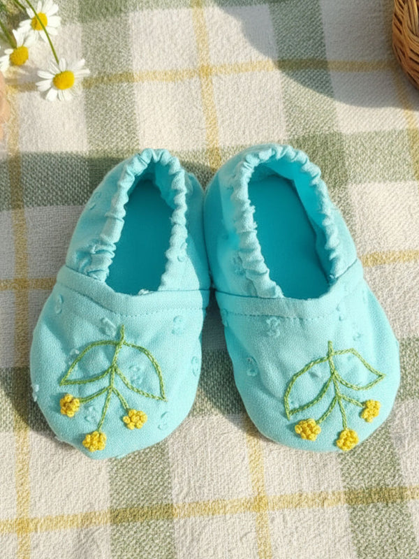 Turquoise Blue Embroidered Baby Shoes - Flower Garland