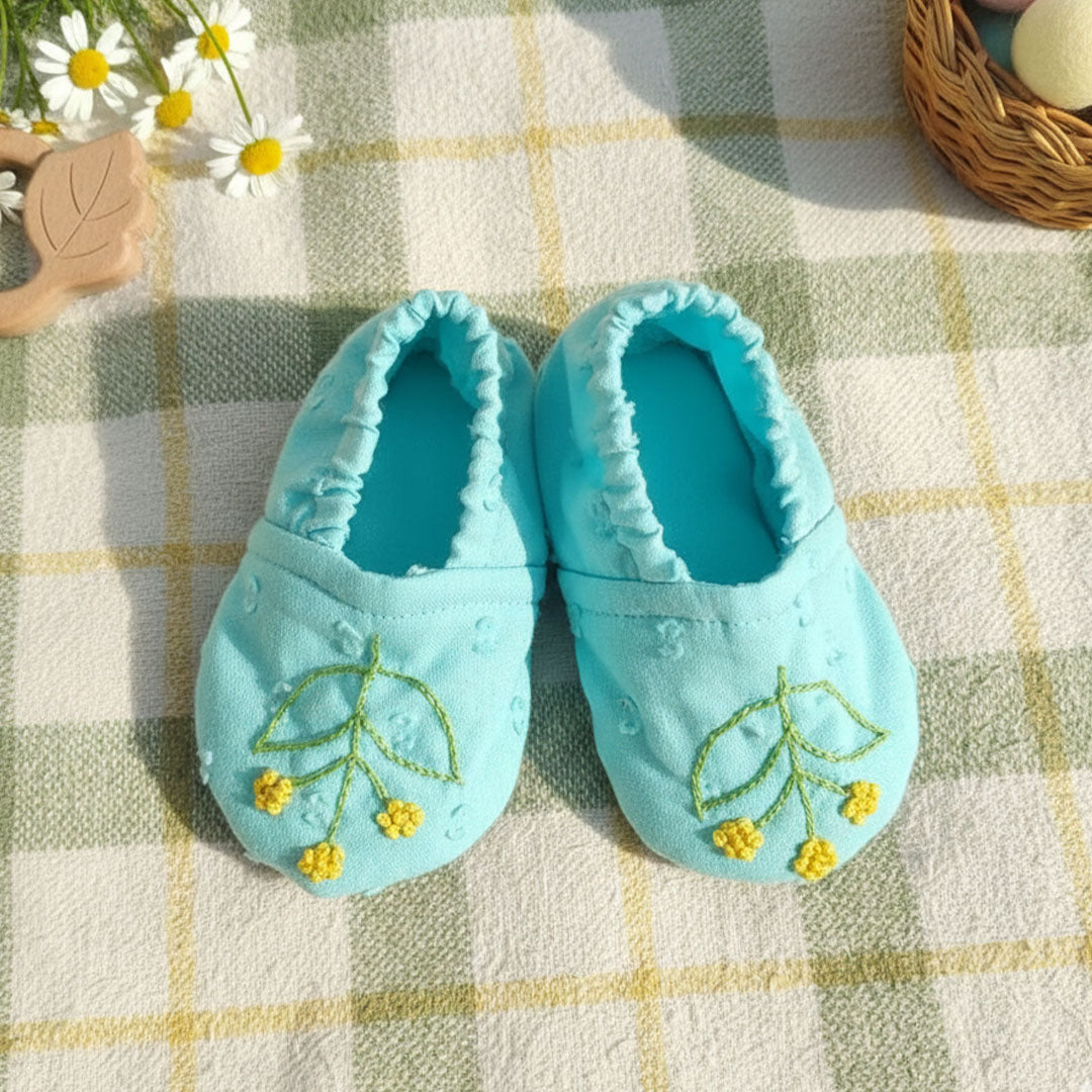 Baby Girl Turquoise Blue Embroidered Baby Booties - Flower Garland