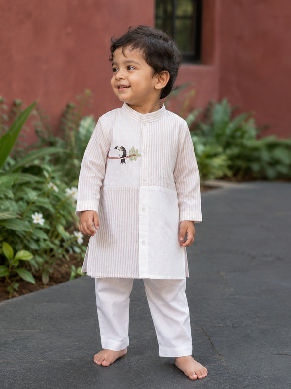 Boys Beige and White Embroidered Kurta and Pajama Pants Set - Toucan