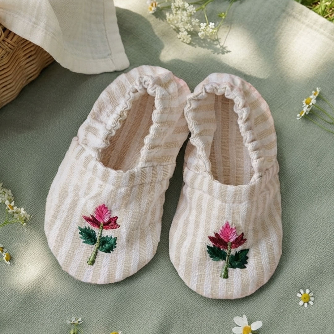 Baby Girl Embroidered Beige and White Shoes - Pink Bloom