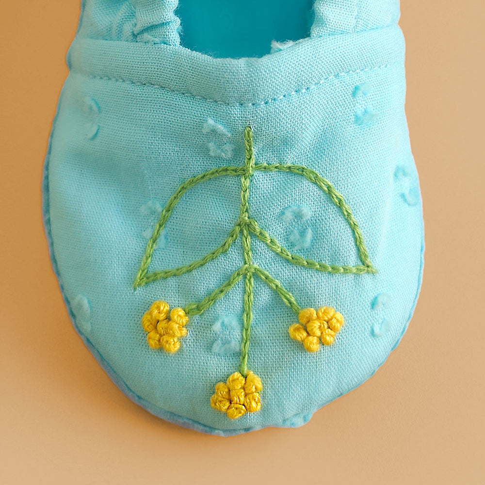 Baby Girl Turquoise Blue Embroidered Baby Booties - Flower Garland