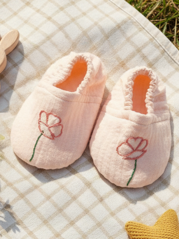 Baby Girl Embroidered Sweet Peach Shoes - Poppy Field