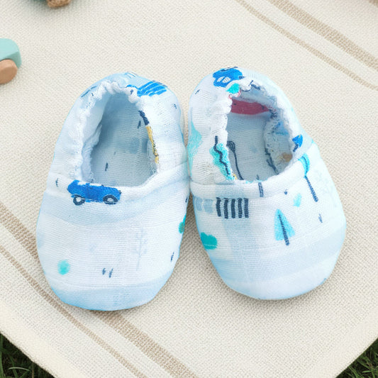 Keebee Organic Cotton Muslin Printed White Baby Shoes - Tiny Town