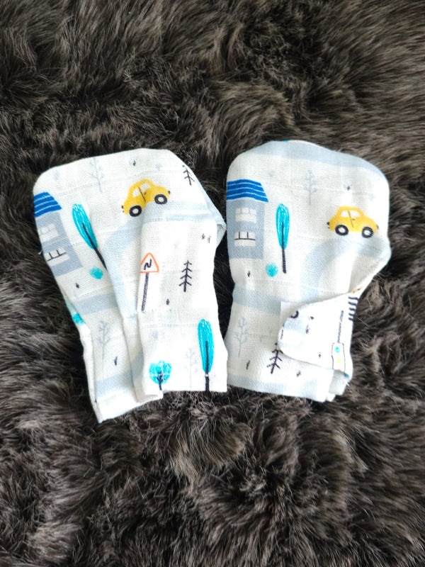 Printed Baby Mittens - Tiny Town