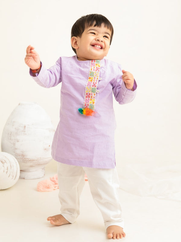 Boys Embroidered Lilac Kurta paired with Pajama Pants