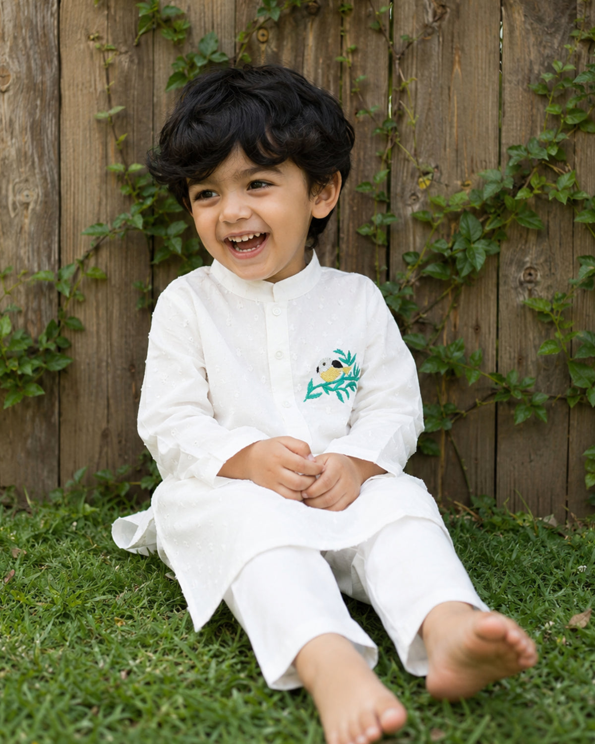 Boys Embroidered White Kurta paired with Pajama Pants - Birdsong