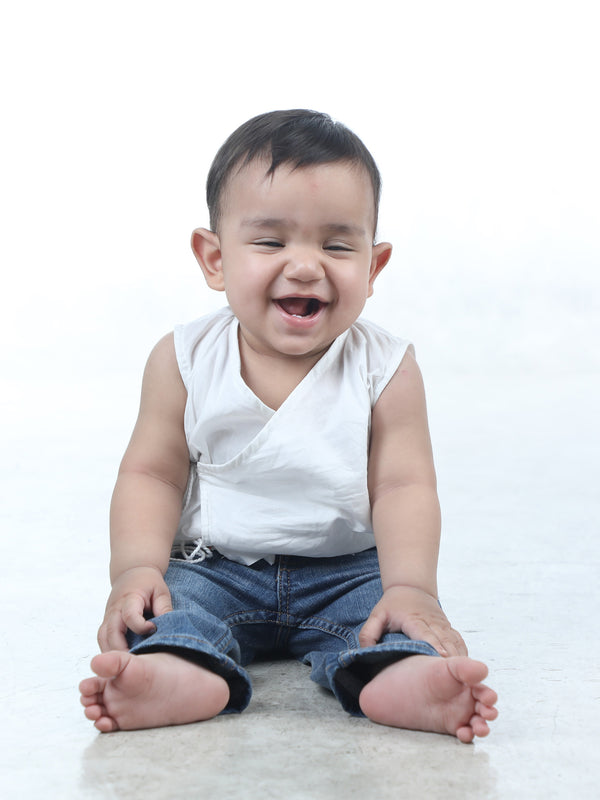 Sleeveless Solid White Baby Jabla